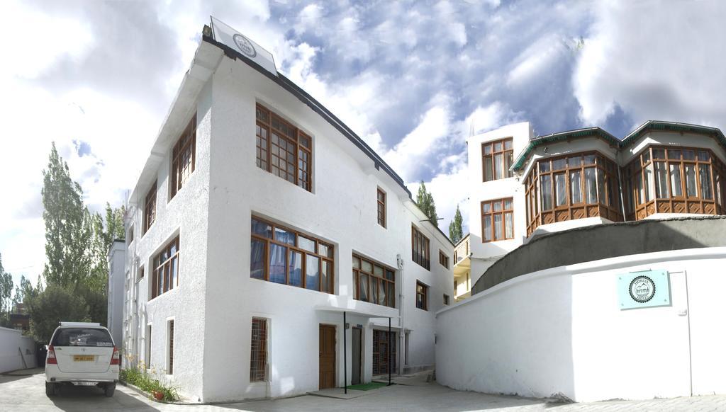 Horzay Hotel Leh Eksteriør billede