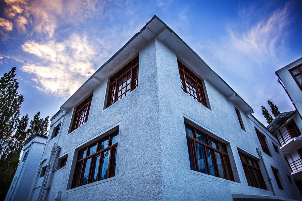 Horzay Hotel Leh Eksteriør billede